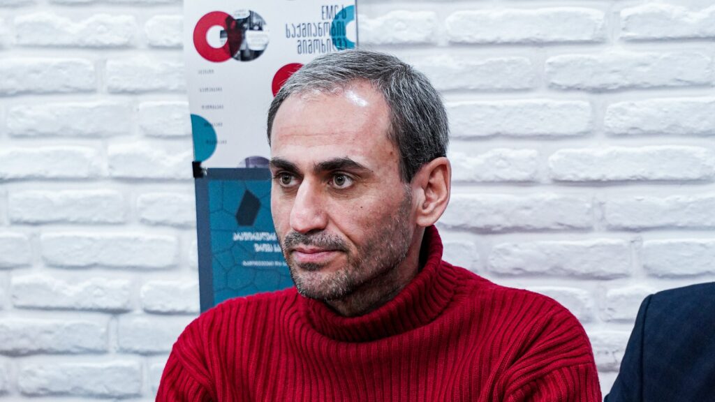 SJC-ის ცნობით, აფგან სადიგოვი გზის გადაკეტვის საფუძვლით 275 000 ლარით დაჯარიმდა