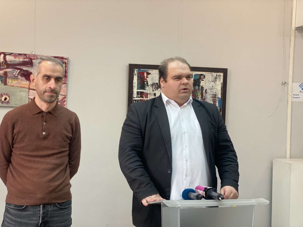 სამხარაძე: 700-მდე პირია გათავისუფლებული საჯარო სამსახურიდან იმის გამო, რომ მხარი დაუჭირეს ევროინტეგრაციის პროცესს