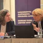 მზია ამაღლობელის ადვოკატები სააპელაციოს ადმინისტრაციული საქმის შეწყვეტისკენ მოუწოდებენ