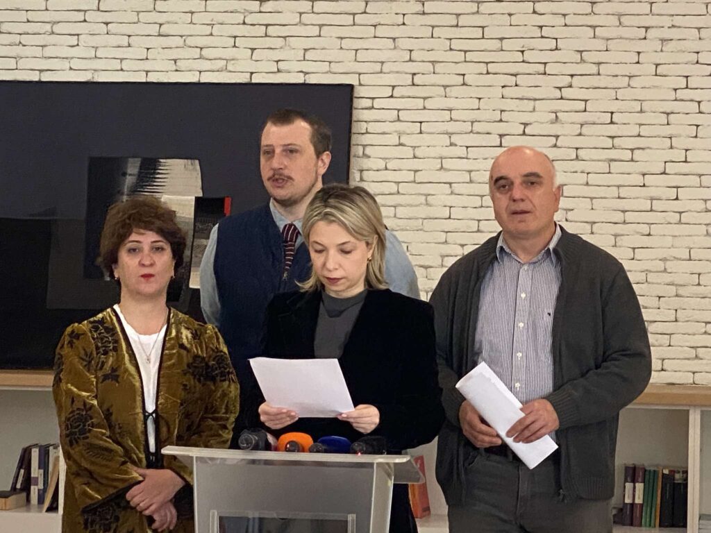 NGO-ები: ვუერთდებით ერთიანობისა და თავისუფლების დღის იდეას, დავდგეთ ერთად 9 მაისს, 19:00 საათზე