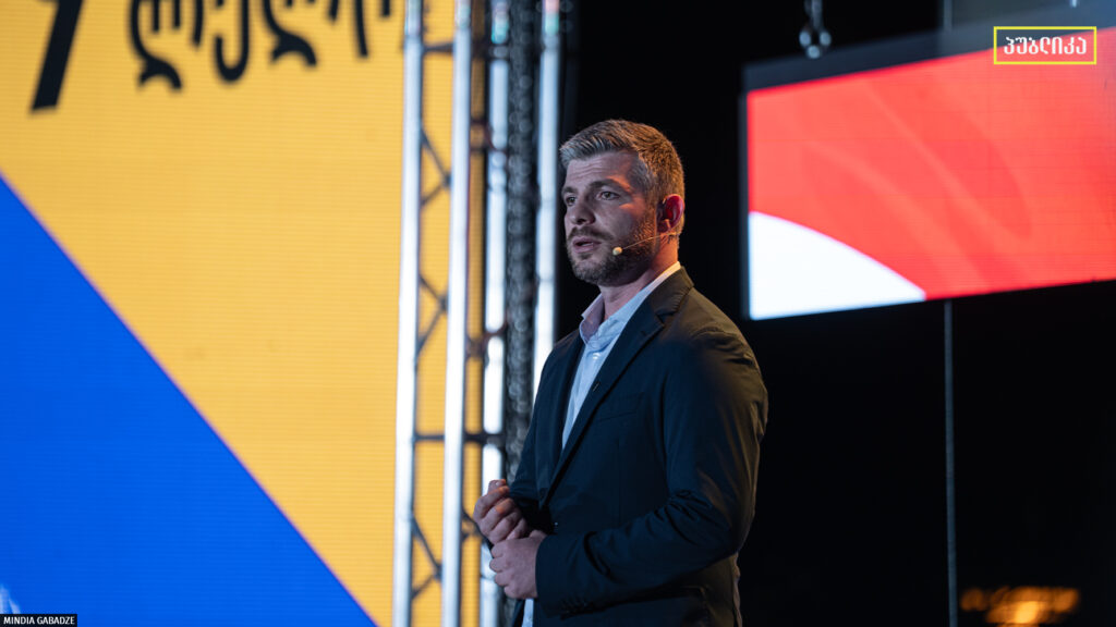 კიდევ 3 მაჟორიტარს ათქმევინეს, რომ ზეწოლა არ მიმდინარეობს, უარი თქვეს კანდიდატობაზე - კუპრაძე