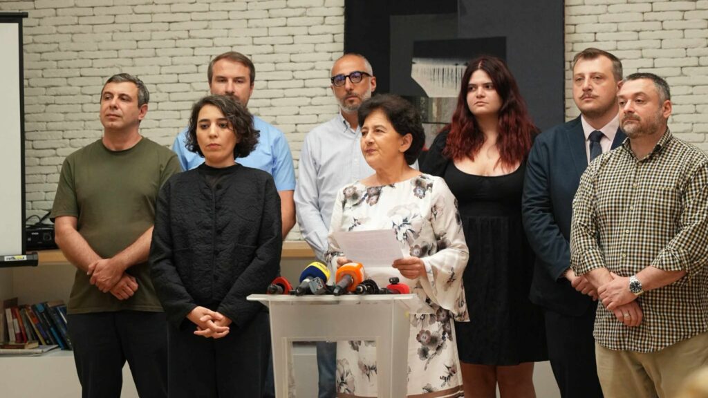 50-ზე მეტი ორგანიზაცია დაყადაღებულ კოლეგებს მხარდაჭერას უცხადებს