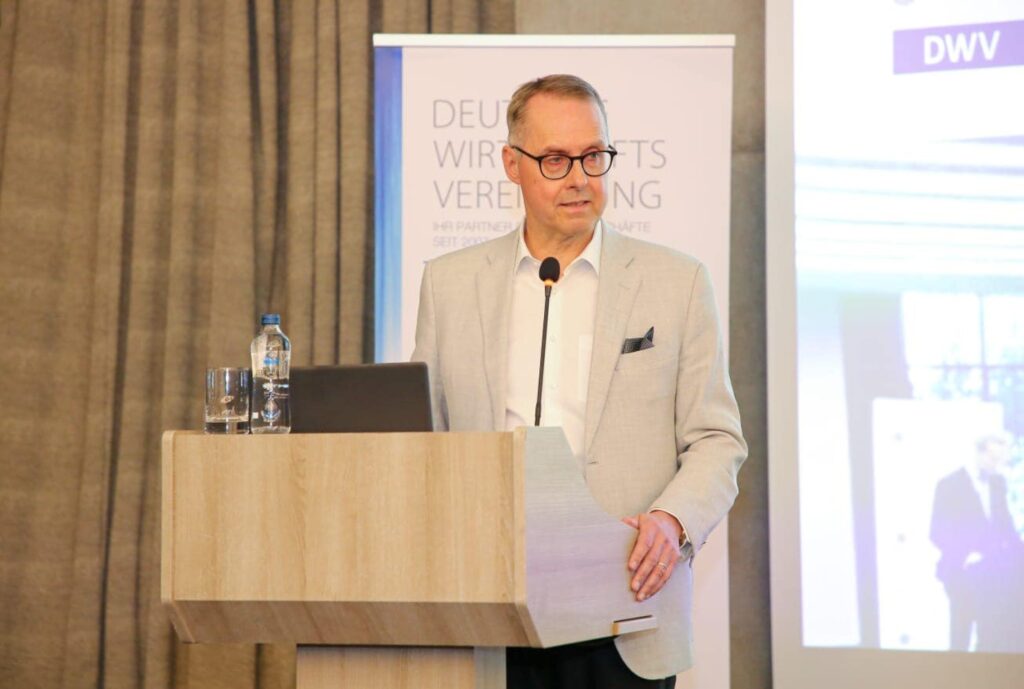 პეტიცია: ვუცხადებთ სოლიდარობას ელჩ ფიშერს და გამოვხატავთ მადლიერებას გერმანიის მიმართ