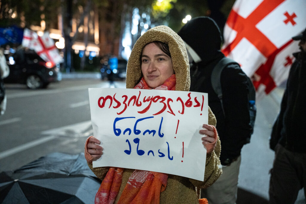 პროკურატურის თანამშრომლების შეურაცხყოფის საქმეზე  ბაია მარგიშვილი  3500 ლარით დააჯარიმეს