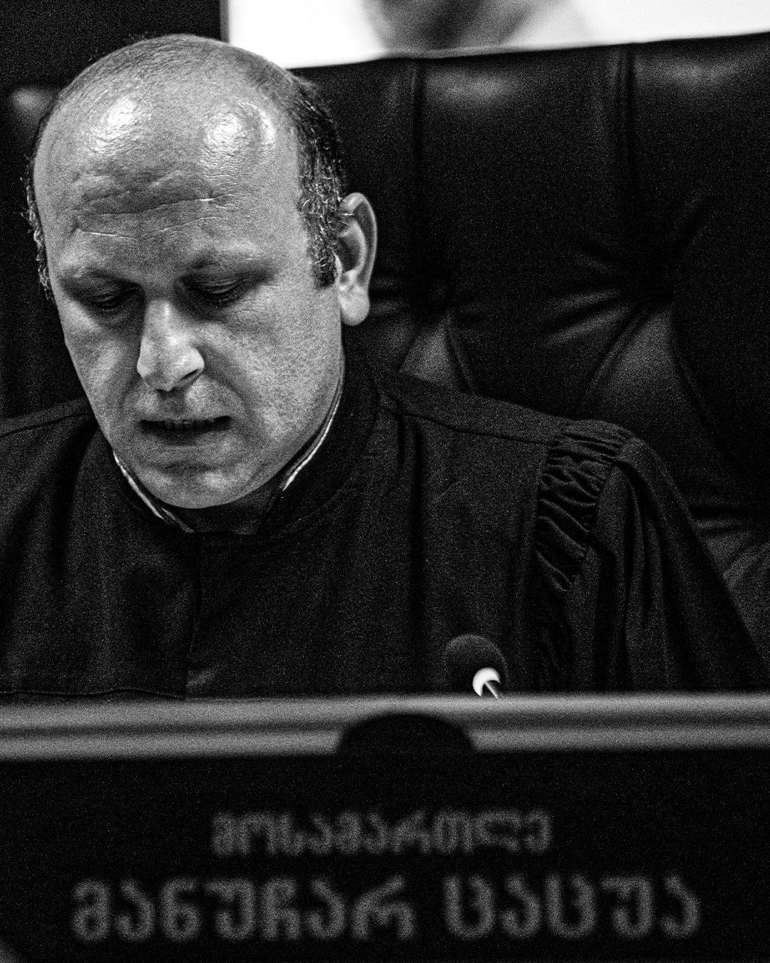 მოსამართლე 02