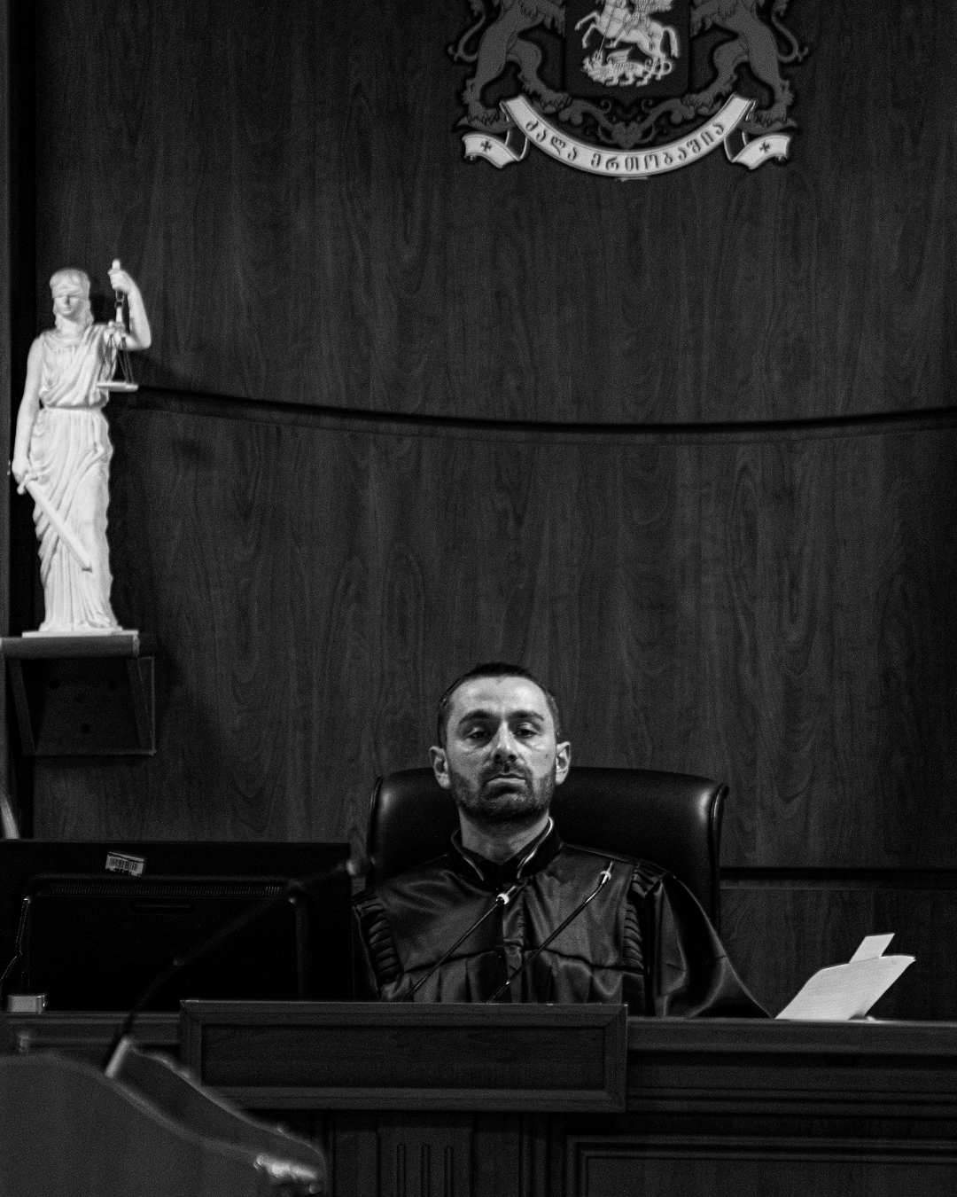 მოსამართლე 07