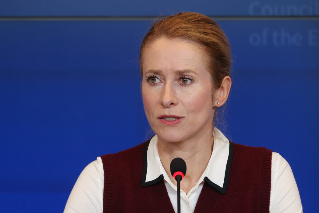 კალასი: ვიზებზე ახალი რეგულაციები საშუალებას მოგვცემს, გარკვეული ჯგუფებისთვის უვიზო რეჟიმი გავაუქმოთ