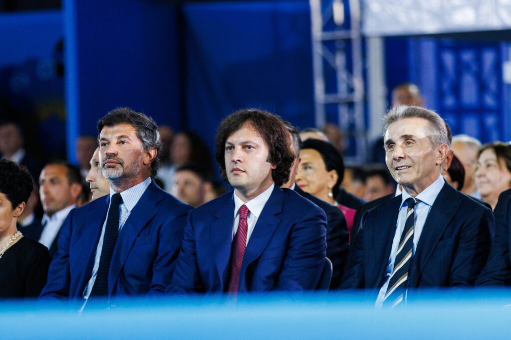 TI: ბოლო 5 წელში აღირიცხა ელიტური კორუფციის 250 შემთხვევა, სადაც 221 მაღალი თანამდებობის პირი ფიგურირებს