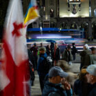 მოსამართლე თორნიკე კაპანაძემ შშმ პირის მიმართ ტროტუარის გადაკეტვის საქმის წარმოება შეწყვიტა