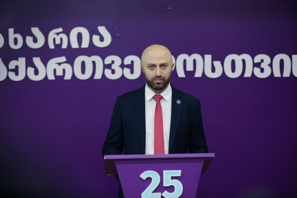 ჩორჩანაზე გახარიასთან ერთნაირი პრეტენზიები აქვთ „ოცნებას“ და ცხინვალის საოკუპაციო რეჟიმს - სიჭინავა