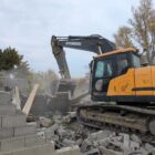 თბილისის მერიის განცხადებით, სამგორში „დაუსრულებელი ნაგებობები და მსუბუქი კონსტრუქციები“ დაანგრიეს