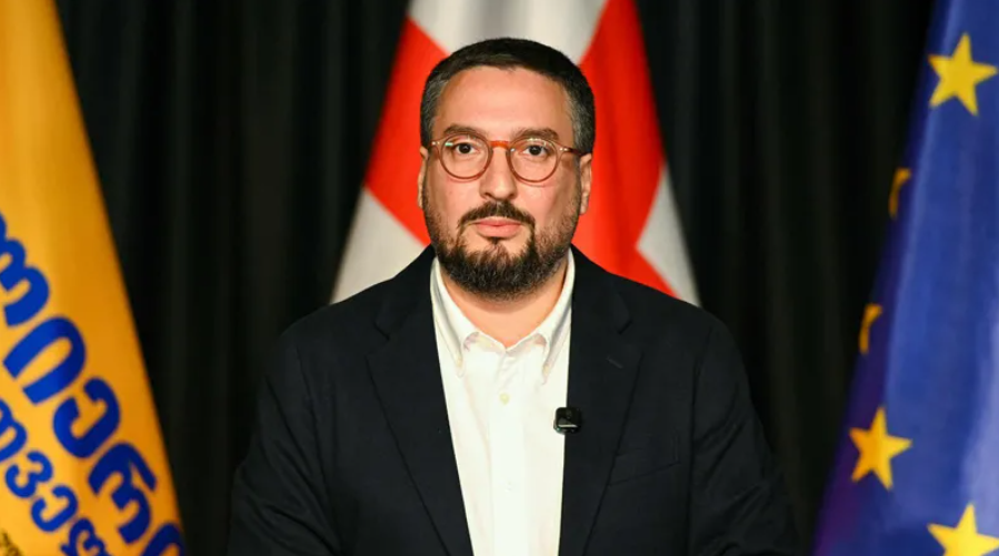 „რუსული რეჟიმი დიქტატურის საბოლოოდ გასაფორმებლად ცდილობს, ველიდან გააქროს პოლიტიკოსები“ - დათუნაშვილი