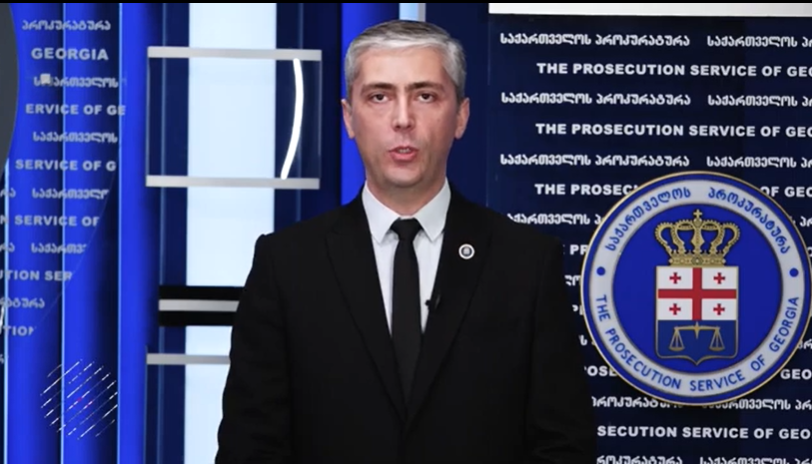 პროკურატურამ „კრიმინალური ავტორიტეტს“ ელმურაზ მამედოვს ბრალი წარუდგინა