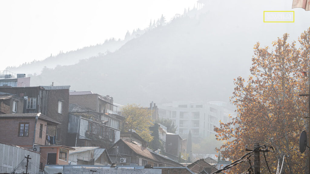სააგენტო: ატმოსფერულ ჰაერში მტვრის მყარი ნაწილაკების კლების ტენდენცია ფიქსირდება