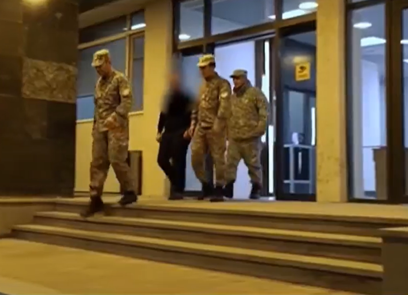 „დაბა ბაკურიანში თვითნებურად ააშენა  5 სასტუმრო აპარტამენტი“ - „კრისტალ ჯგუფის“ დამფუძნებელი ვლადიმერ სტეფანიანი დააკავეს