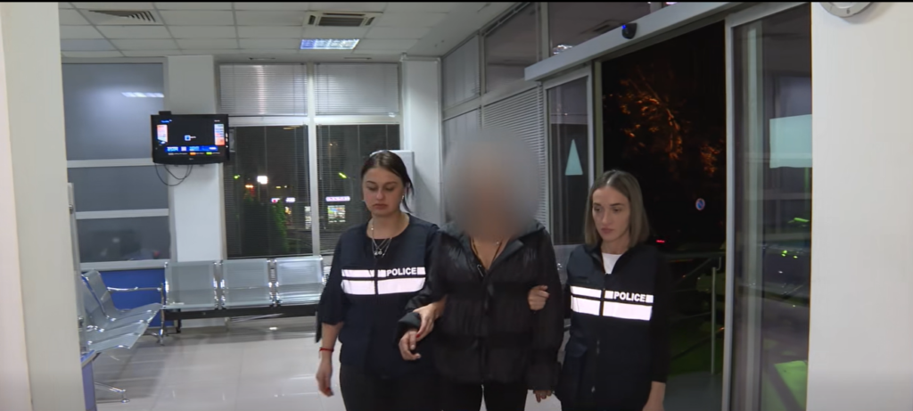 ჯგუფური ძალადობის ორგანიზებისა და მასში მონაწილეობის ბრალდებით „ოცნების“ მხარდამჭერი, მანანა  გიორგობიანი დააკავეს