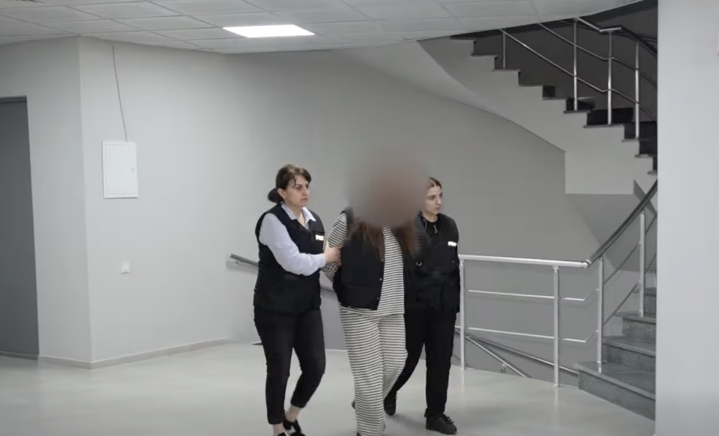 პროსტიტუციისთვის ადგილის გადაცემის ბრალდებით ერთი პირი დააკავეს