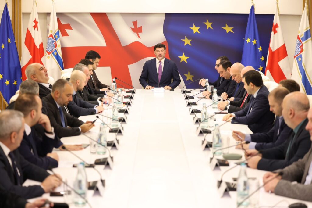 კალაძე: ვახუშტის ხიდიდან გიორგი სააკაძის მოედნის მიმართულებით BUS LANE მოეწყობა