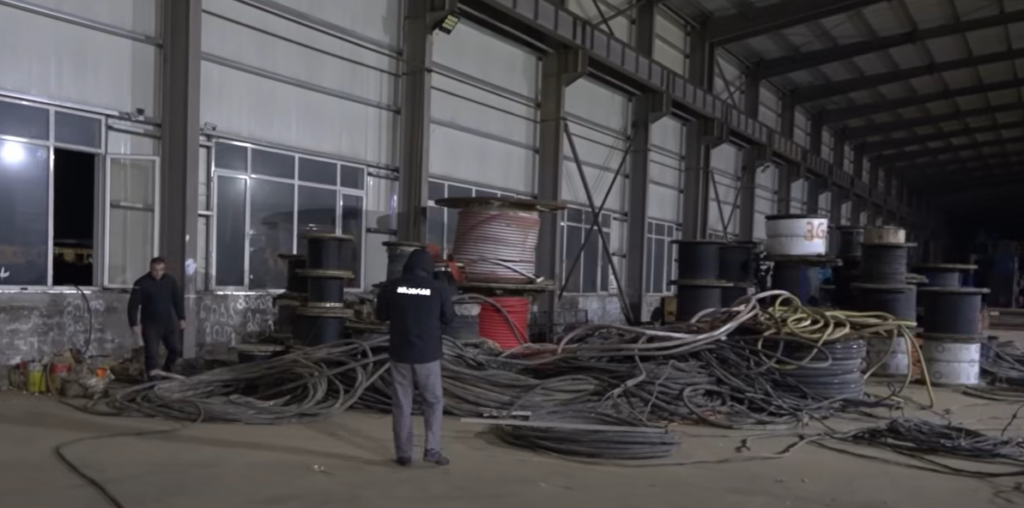 შსს: შიდა ქართლში უცხოური კომპანიის ორი საწარმო გაქურდეს - დაკავებულია 2 პირი