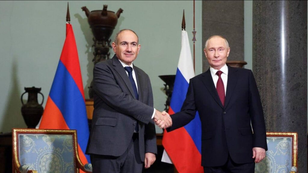 პეტერბურგში ნიკოლ ფაშინიანი ვლადიმირ პუტინს შეხვდა