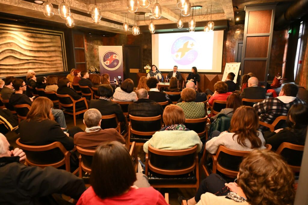 ქუთაისში NATO-სა და EU-ის შესახებ ალტერნატიული საინფორმაციო ცენტრი გაიხსნა