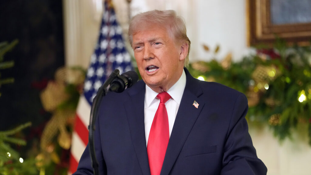 ტრამპი: ქვეყანა, რომელიც ირანთან ბიზნესს აწარმოებს, 25%-იან ტარიფს გადაიხდის ყველა სახის ბიზნესზე, რომელსაც აშშ-სთან აწარმოებს