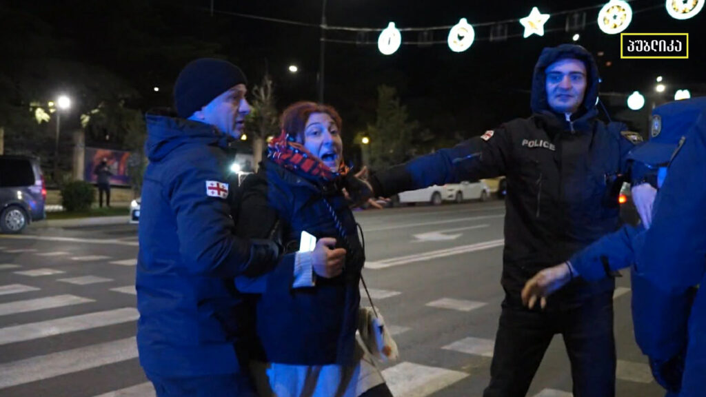 ნუცა მახარაძეს შსს პოლიციის დაუმორჩილებლობასა და სიტყვიერ შეურაცხყოფას ედავება