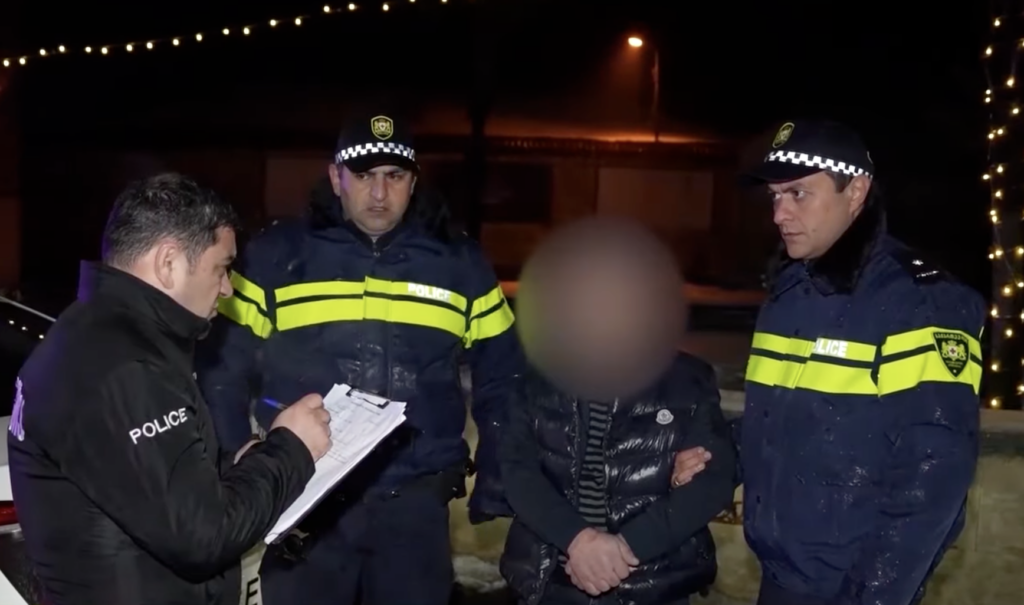 შსს-ს ცნობით, განზრახ მკვლელობის ბრალდებით ერთი პირი დააკავეს