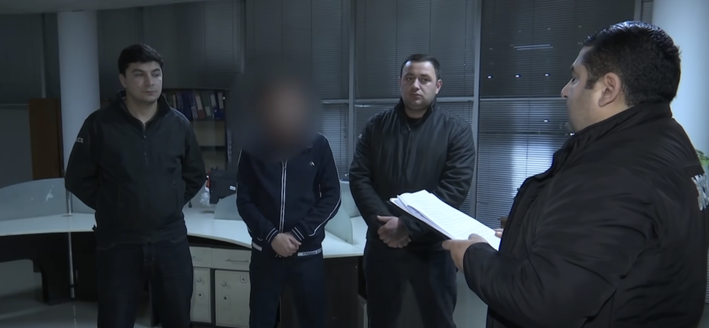 შსს-ს ცნობით, დააკავეს ორსულ ქალზე ძალადობითვის ძებნილი