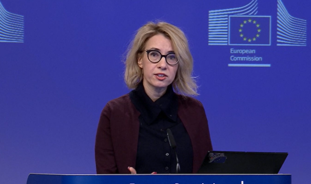 ანიტა ჰიპერი: გრძელდება დისკუსიები „ქართული ოცნების“ წევრების სანქცირებაზე