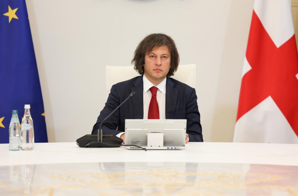 კობახიძე: სამუშაო ბაზარზე ყველაზე დიდი მოთხოვნა სკოლის მასწავლებლებსა და გაყიდვებისა და მარკეტინგის მენეჯერებზეა