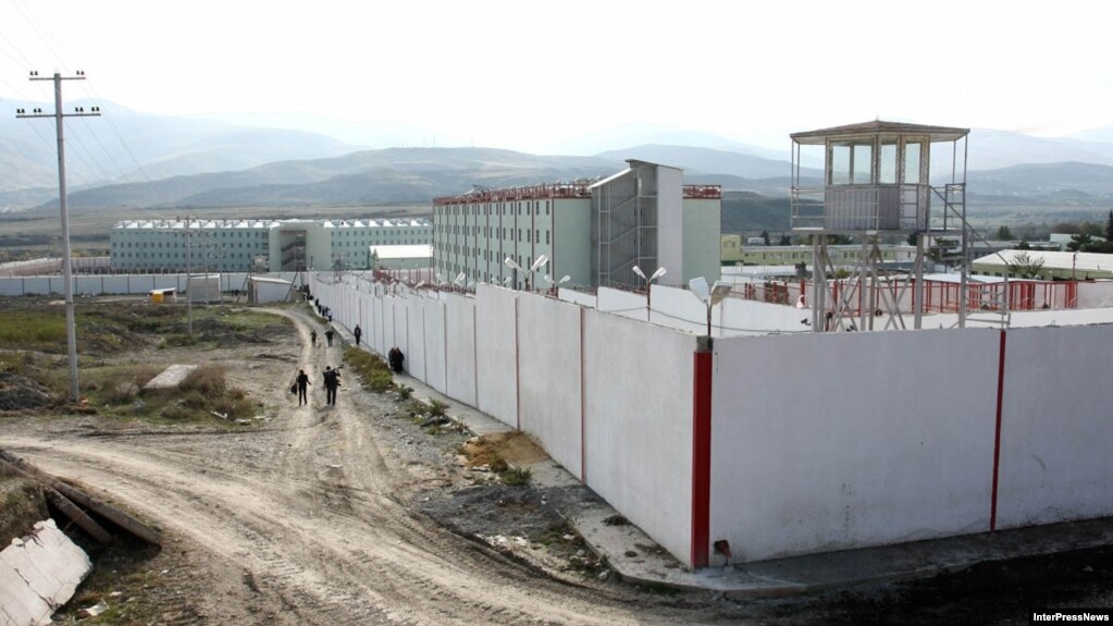 „ქსნის ციხეში კვლავაც არის პატიმართა არაფორმალური იერარქიის გავლენა“ — CPT-ის ანარიში 