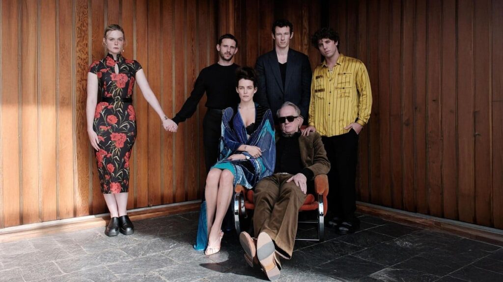 ვარდის ბუჩქების გასხვლა „უეკლოდ“