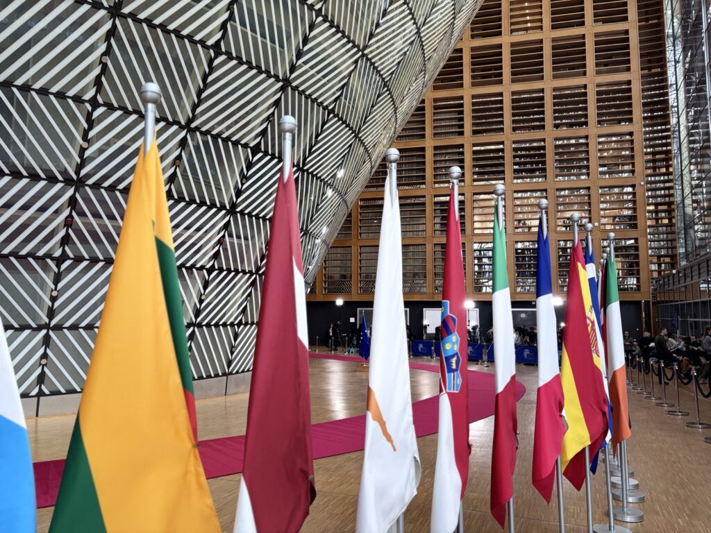 EU-მ ვერ მიიღო რუსეთზე სანქციების მე-20 პაკეტი — ის უნგრეთმა დაბლოკა