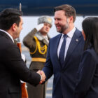 აშშ-ის ვიცე-პრეზიდენტი ჯეი დი ვენსი ერევანში ჩავიდა