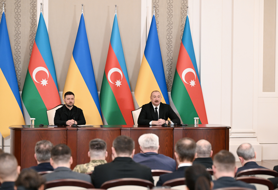 აზერბაიჯანმა და უკრაინამ თავდაცვის მრეწველობის განვითარებაზე იმსჯელეს - განცხადებები შეხვედრის შემდეგ