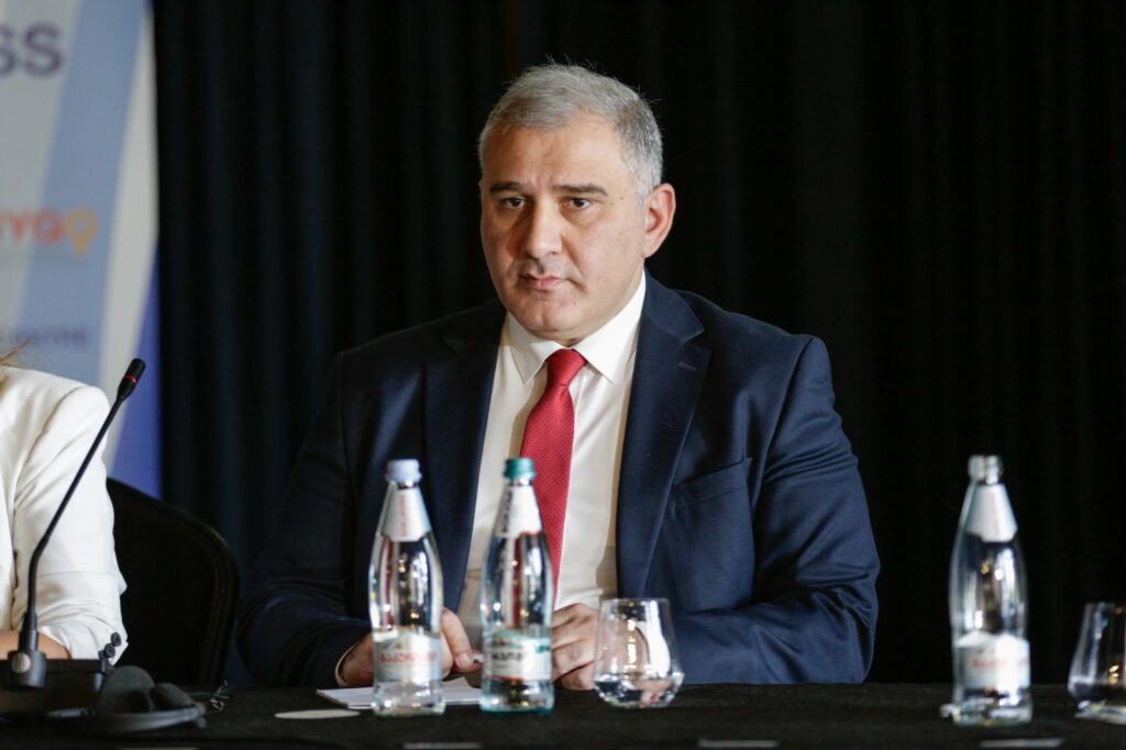 ჯანდაცვის უწყება: იშვიათი დაავადებების სამკურნალო სახელმწიფო პროგრამას ახალი კომპონენტი ემატება