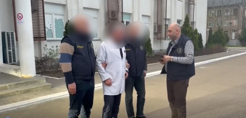 „3000 ლარის სანაცვლოდ წვევამდელ პირზე ყალბი სამედიცინო დასკვნა გასცა“ - დააკავეს 1 პირი