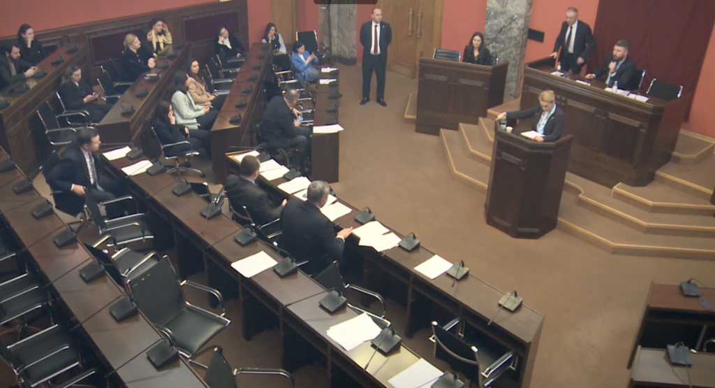 კომიტეტმა მხარი არ დაუჭირა აქციებთან დაკავშირებული ჯარიმების ამნისტიის კანონპროექტს