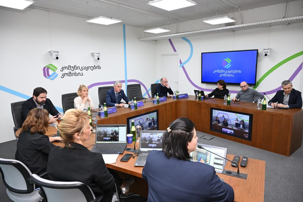 TI-საქართველო: „ივანიშვილის კომუნიკაციების კომისია კრიტიკულ ტელევიზიებს ემუქრება“