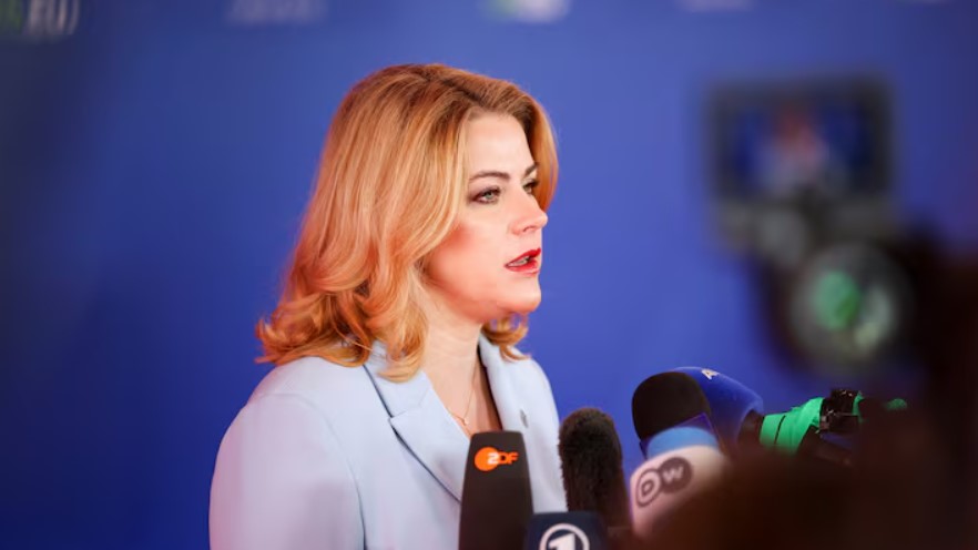 გადადგა ლატვიის პრემიერ-მინისტრი ევიკა სილინია
