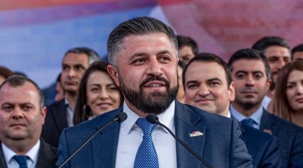 სომხეთში პრორუსი სამველ კარაპეტიანის საარჩევნო ბლოკის წევრი ფულის გათეთრების ბრალდებით დააკავეს
