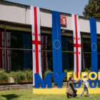 საზოგადოებრივი აზრის კვლევა: „49%-ს სჯერა, რომ საქართველო ევროკავშირის წევრობისკენ სწორი მიმართულებით არ მიიწევს”