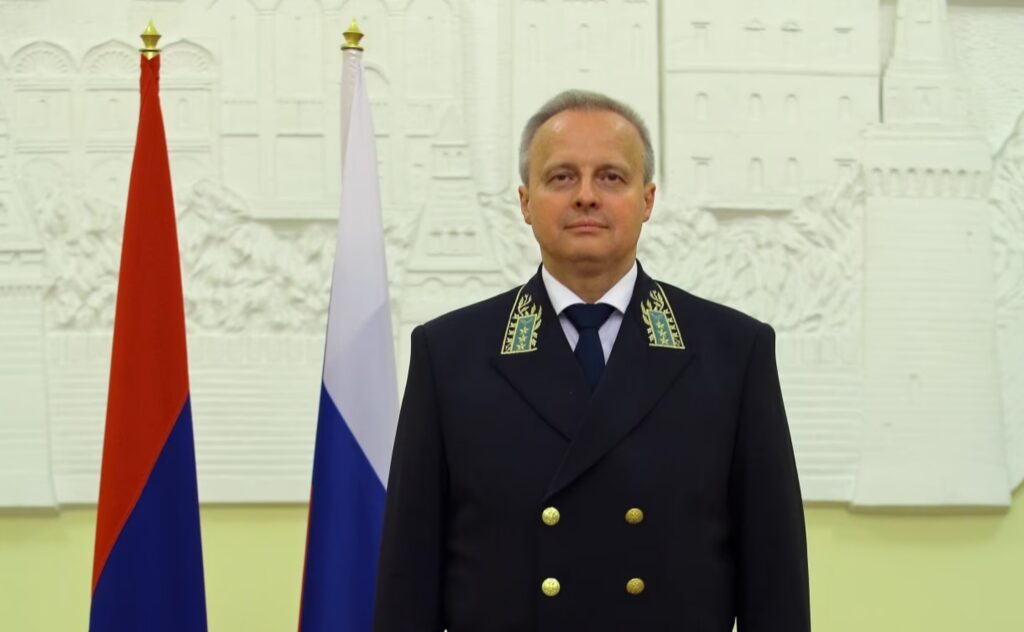 საპარლამენტო არჩევნებამდე რამდენიმე დღით ადრე რუსეთმა სომხეთიდან ელჩი გაიწვია