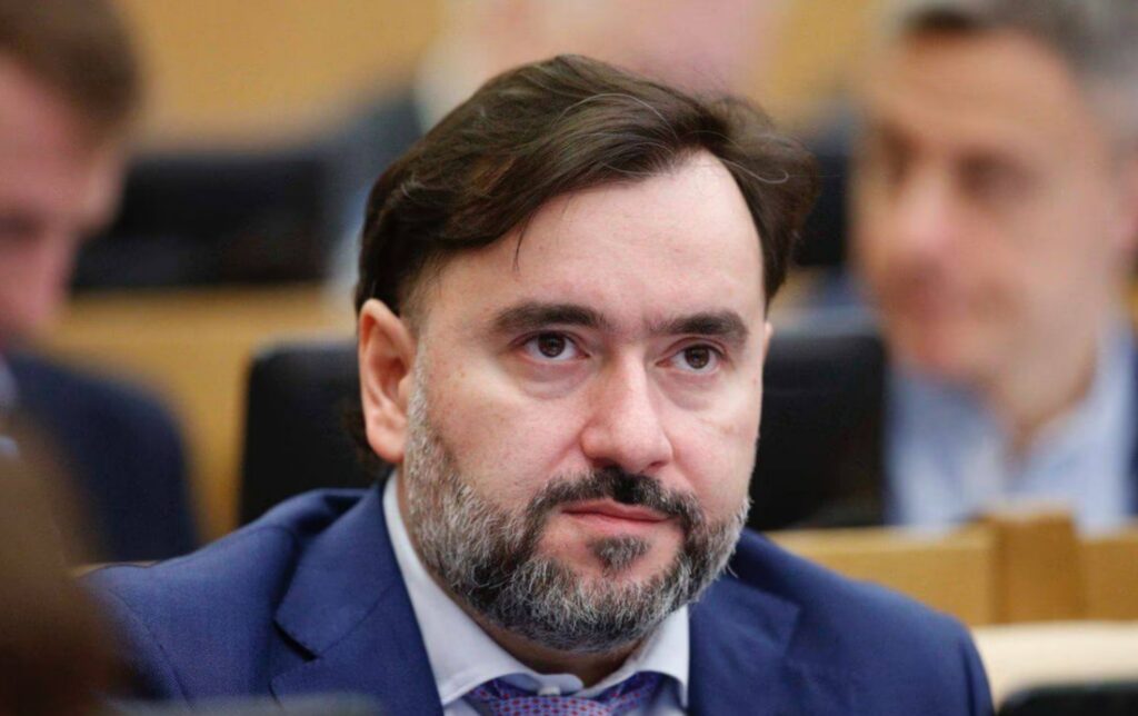 რუსეთის დუმის ჩეჩენი დეპუტატის ძმა ევროპაში უძრავ ქონებასა და სხვა აქტივებს ფლობს