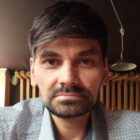 ვლადიკავკაზში ფსიქოლოგს, რომელმაც 50 ბავშვზე სექსუალური ძალადობა აღიარა, 17 წლით პატიმრობა მიუსაჯეს