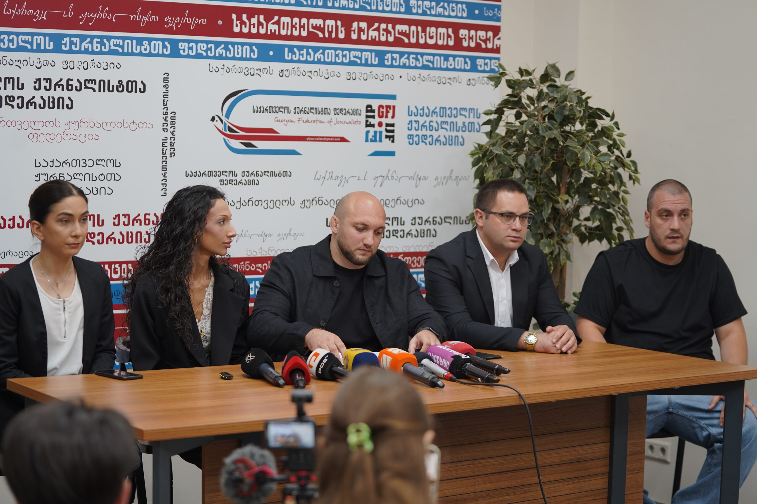 გიორგი ქართველიშვილმა „ეროვნული თაობის“ დასაფუძნებლად მიმართა რეესტრს