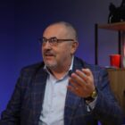 რუსეთში ოპოზიციონერი პოლიტიკოსი ბორის ნადეჟდინი დააკავეს