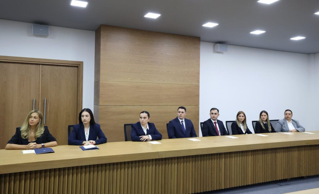 ფოტოზე: თამთა ქიმბარიშვილი, ოთარ გვიმრაძე, სანდრო კეპაშვილი, ელენა თოდუა