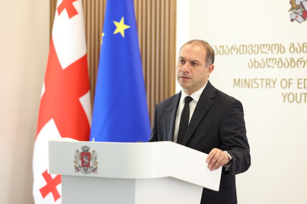 მიქანაძე: სტუდენტი მობილობით კერძო უნივერსიტეტში თუ გადადის, დაფინანსება აღარ ექნება
